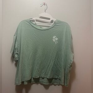 Cropped Victoria’s secret Pink Tee